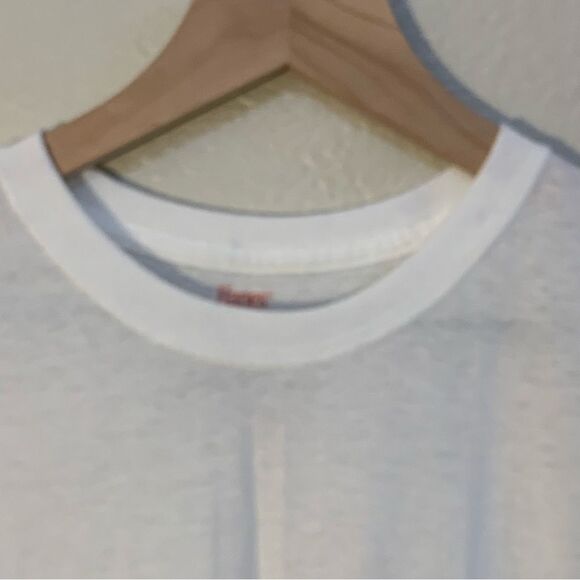 Hanes 2 T-Shirts Undershirts Youth Large White 100% Cotton Crew Neck Lot 2. - Picture 5 of 9